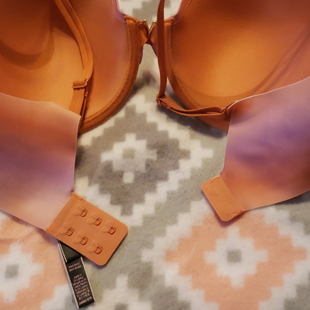 Bra - Picture 2 of 4
